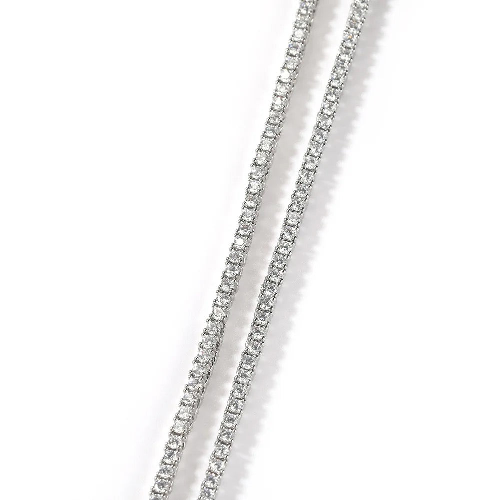 Thin tennis bracelet