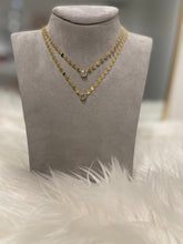 Load image into Gallery viewer, Crystal Round Necklace
