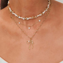 Load image into Gallery viewer, Pretty bow necklace
