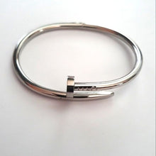 Load image into Gallery viewer, Plain nail bangle
