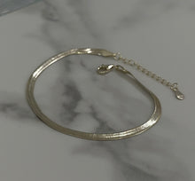 Load image into Gallery viewer, 925 herringbone bracelet
