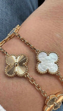 Load image into Gallery viewer, Lucky clover bracelet
