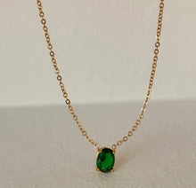 Load image into Gallery viewer, Oval jewel necklace
