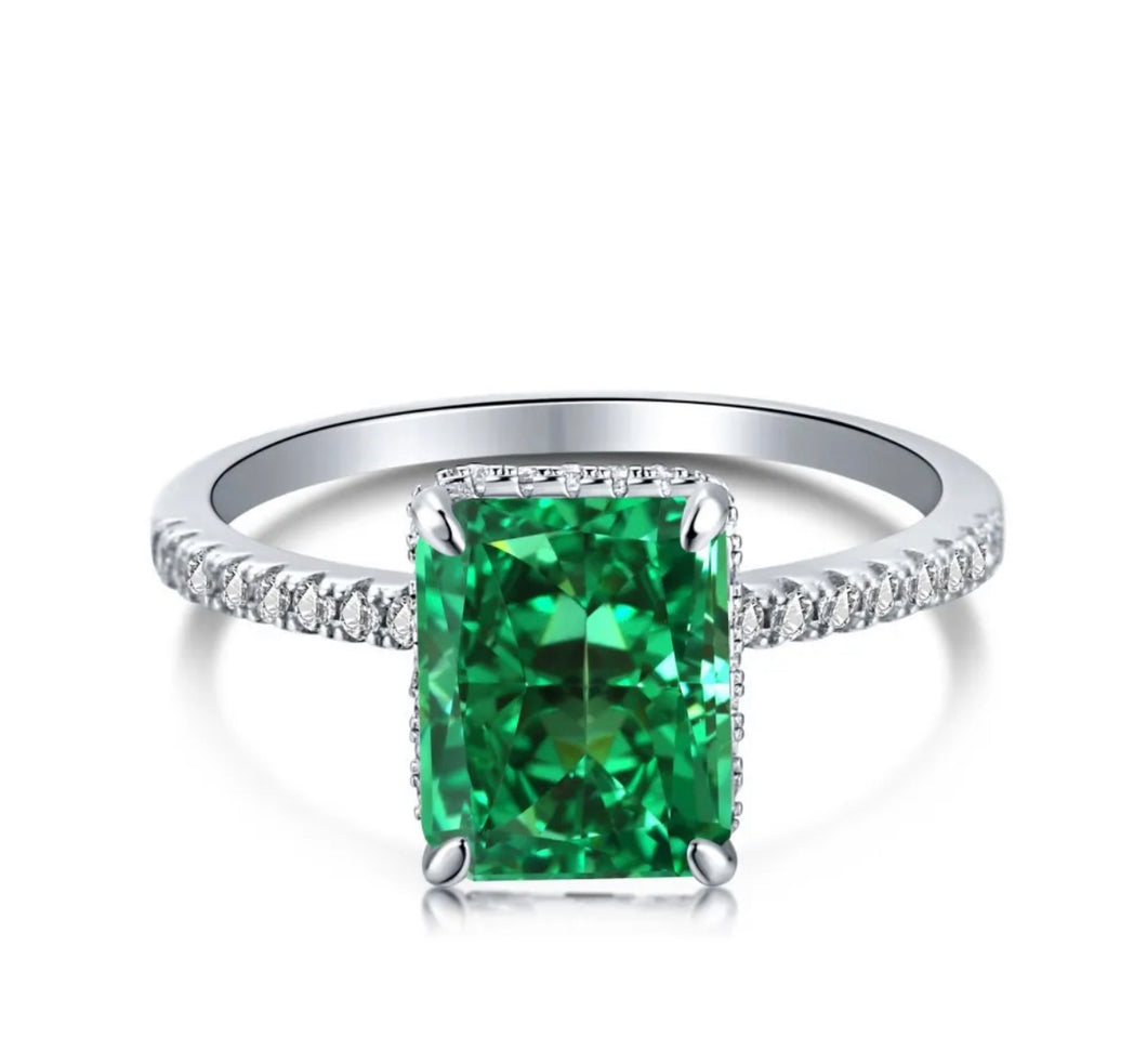 Green Princess Layla ring