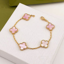 Load image into Gallery viewer, It girl clover bracelet

