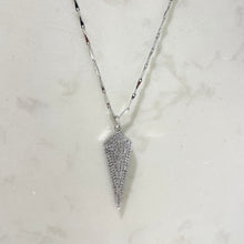 Load image into Gallery viewer, Devine necklace
