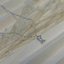 Load image into Gallery viewer, 925 Livia necklace
