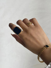 Load image into Gallery viewer, Duchess Ring
