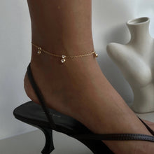 Load image into Gallery viewer, Dainty crystal anklet
