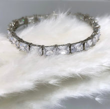 Load image into Gallery viewer, Princess cut bracelet

