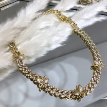Load image into Gallery viewer, Butterfly Effect Gold Necklace
