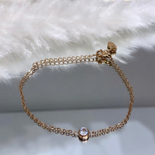 Load image into Gallery viewer, Dainty crystal bracelet
