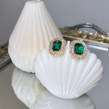 Load image into Gallery viewer, Angelina earrings
